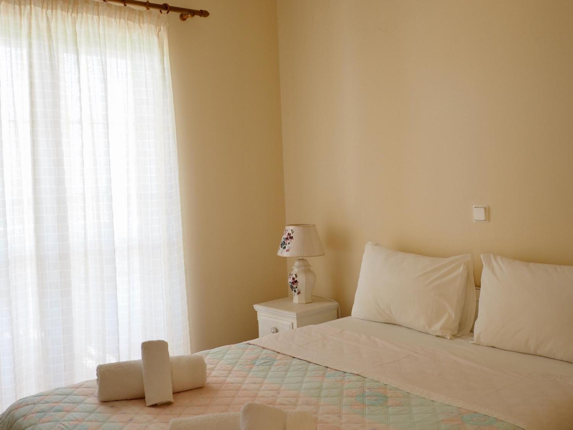 Iliopetro Apartment Monemvasia Ngoại thất bức ảnh