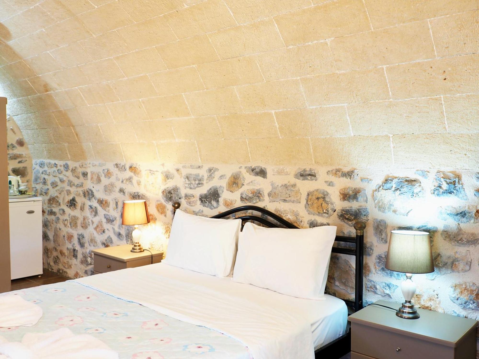 Iliopetro Apartment Monemvasia Ngoại thất bức ảnh