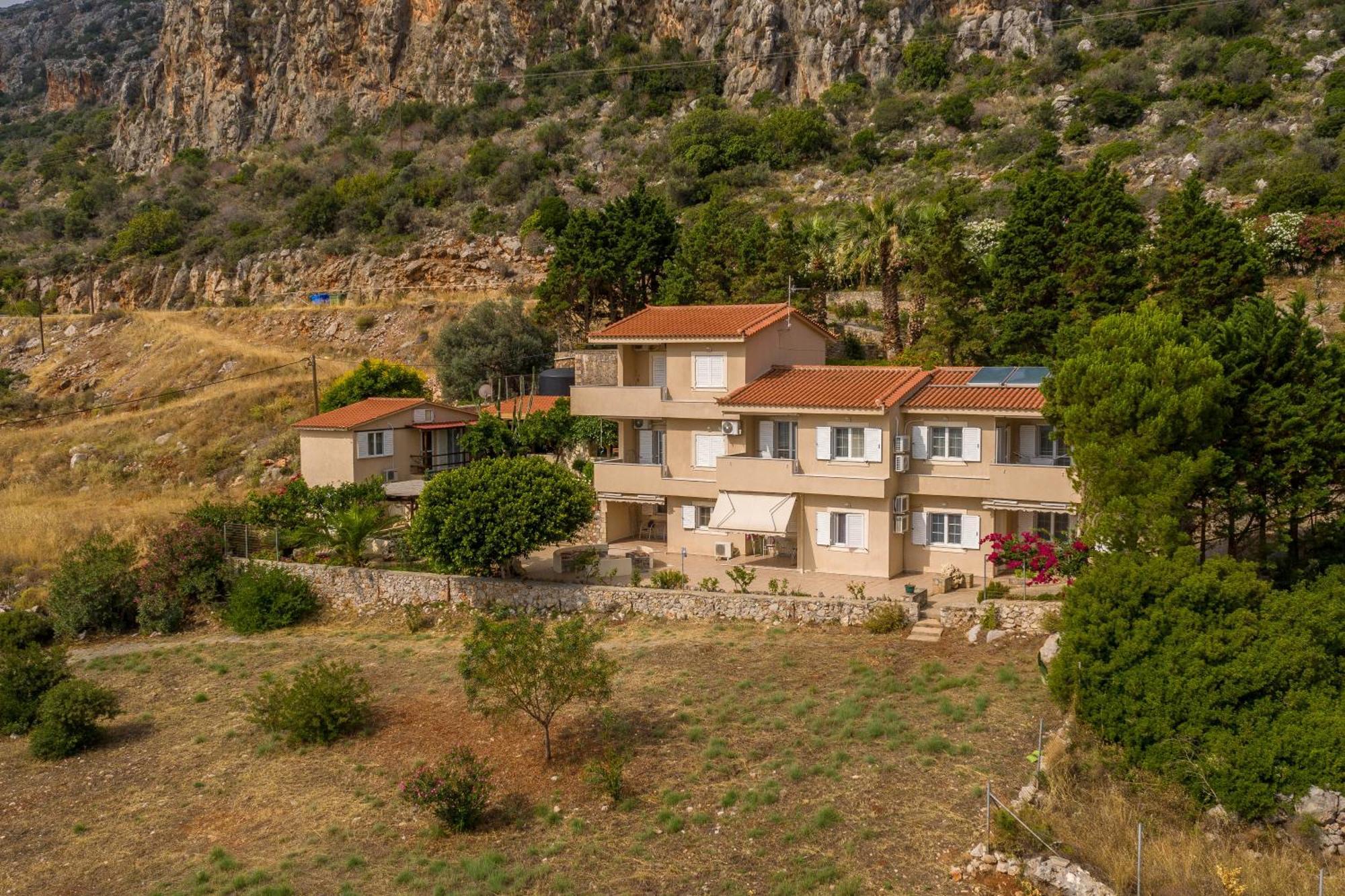 Iliopetro Apartment Monemvasia Ngoại thất bức ảnh