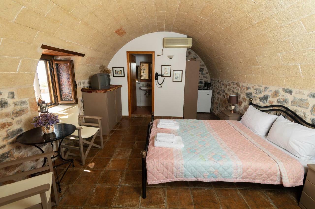 Iliopetro Apartment Monemvasia Ngoại thất bức ảnh